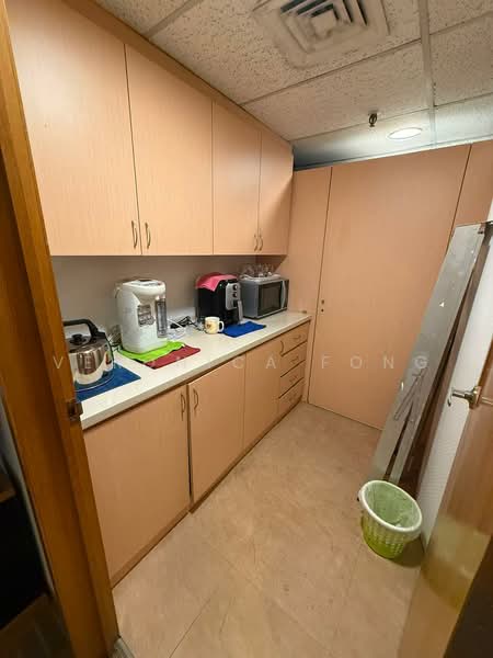 Sin Thai Hin Building, 128 Prinsep Street, Beach Road / Bugis / Rochor, 3,445 sqft, Office For Rent, by Veronica Fong, 500243921 - Kitchen - CommercialGuru.com.sg