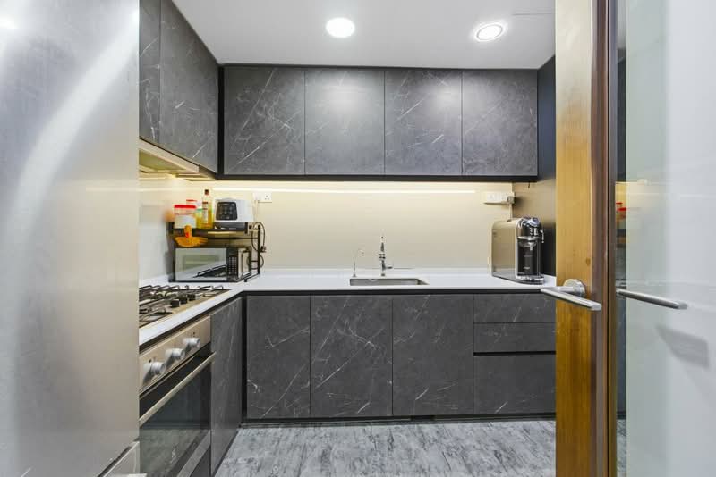 Bellewoods, 100 Woodlands Avenue 5, 4 Bedrooms, 1,152 sqft, Condominium For Rent, by James Li, 500243922 - Kitchen - PropertyGuru.com.sg