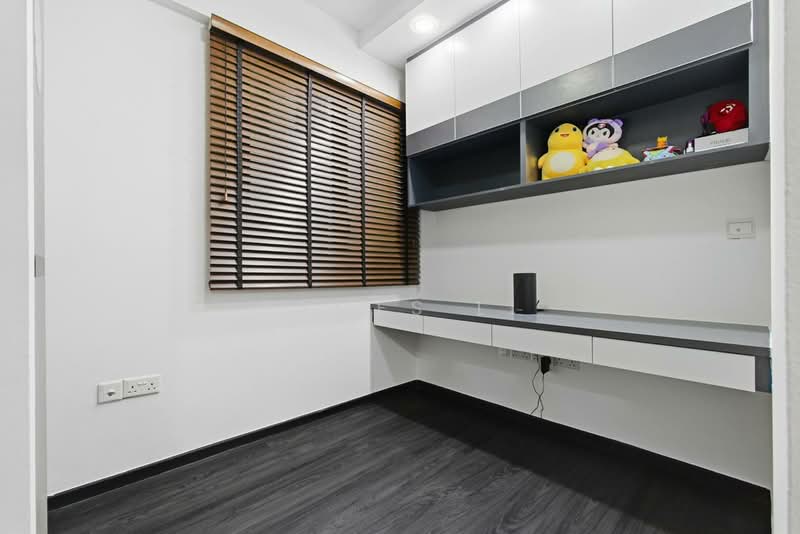 Bellewoods, 100 Woodlands Avenue 5, 4 Bedrooms, 1,152 sqft, Condominium For Rent, by James Li, 500243922 - Study - PropertyGuru.com.sg