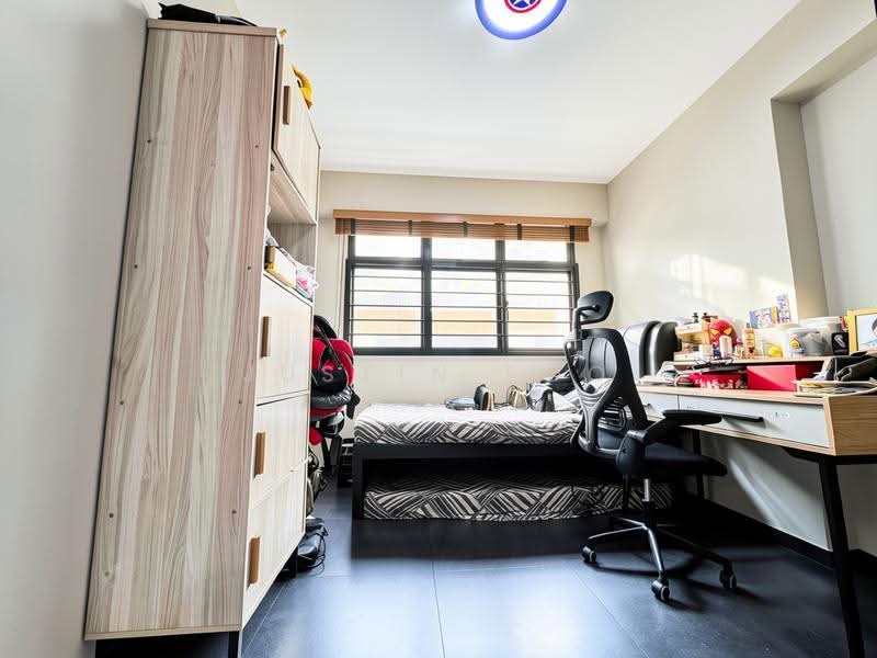458A Sengkang West Road, 458A Sengkang West Road, Seletar / Yio Chu Kang, 3 Bedrooms, 1,216 sqft, HDB Flat For Sale, by Justin Foo, 500243941 - Bedroom - PropertyGuru.com.sg