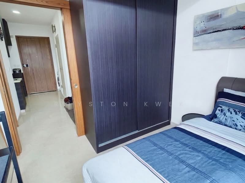 Cradels, 10 Lorong Limau, 2 Bedrooms, 441 sqft, Condominium For Rent, by Royston Kwek, 500243948 - Bedroom - PropertyGuru.com.sg