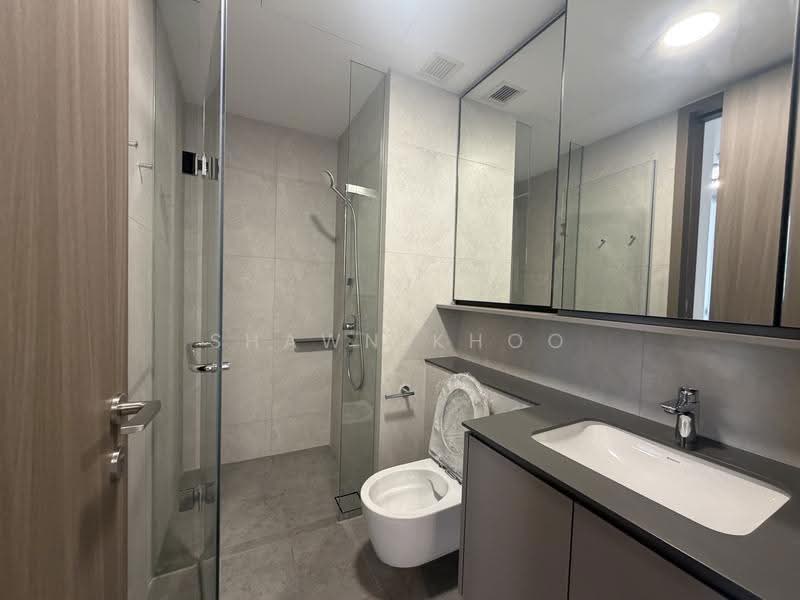 Norwood Grand, 10 Champions Way, Admiralty / Woodlands, 2 Bedrooms, 624 sqft, Condominium For Rent, by Shawn Khoo, 500243952 - Bathroom - PropertyGuru.com.sg