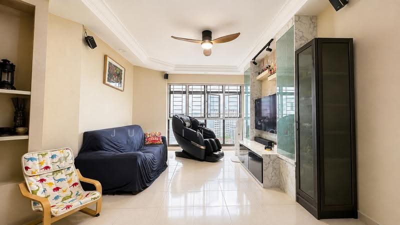 312A Anchorvale Lane, 312A Anchorvale Lane, Hougang / Punggol / Sengkang, 3 Bedrooms, 1,216 sqft, HDB Flat For Sale, by Justin Foo, 500243953 - Living Room - PropertyGuru.com.sg