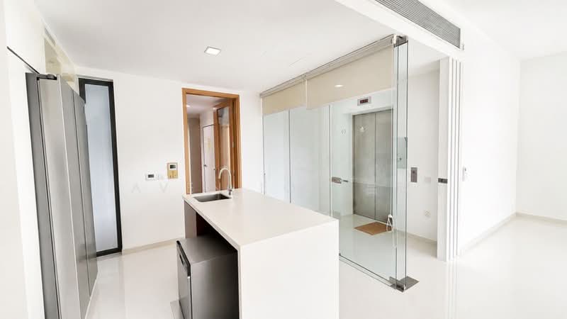 Soleil @ Sinaran, 4 Sinaran Drive, 4 Bedrooms, 1,722 sqft, Condominium For Rent, by Laven Loo 吕欣颐, 500243984 - PropertyGuru.com.sg