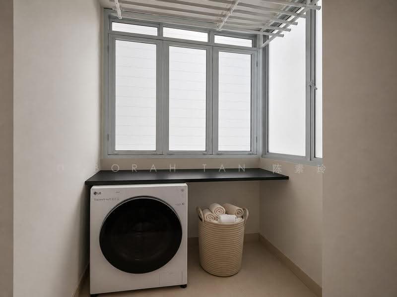 515B Tampines Central 7, 515B Tampines Central 7, 3 Bedrooms, 1,163 sqft, HDB Flat For Sale, by Deborah Tan 陈素玲, 500244015 - Yard - PropertyGuru.com.sg