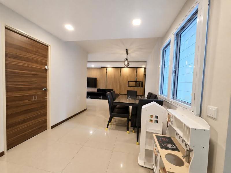 515B Tampines Central 7, 515B Tampines Central 7, 3 Bedrooms, 1,163 sqft, HDB Flat For Sale, by Deborah Tan 陈素玲, 500244015 - Interior - PropertyGuru.com.sg
