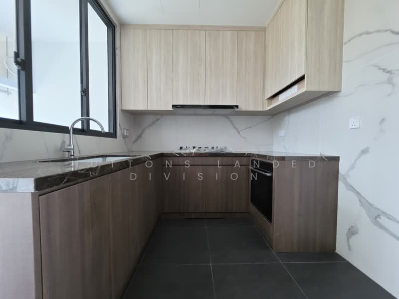 Best Value Buy for a Brand New 999 years Leasehold Corner Terrace!, , 5 Bedrooms, 4,800 sqft, Corner Terrace For Sale, by JASON LAW, 500244033 - Kitchen - PropertyGuru.com.sg
