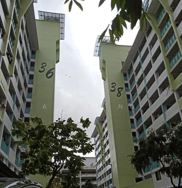 36 Beo Crescent, Beo Crescent, Alexandra / Commonwealth, 600 sqft, Shop / Shophouse For Rent, by Angela Ng, 500244037 - Exterior - CommercialGuru.com.sg