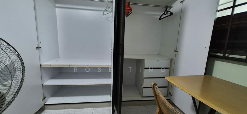 549 Ang Mo Kio Avenue 10, 549 Ang Mo Kio Avenue 10, Room Rental, 150 sqft, HDB Flat For Rent, by Rose Ting, 500244038 - Interior - PropertyGuru.com.sg