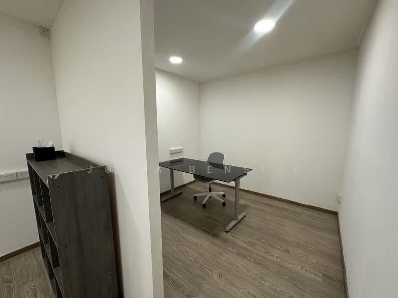 Primz Bizhub, 21 Woodlands Close singapore, 947 sqft, Light Industrial (B1) For Sale, by Julia Bensily, 500244042 - Office area - CommercialGuru.com.sg
