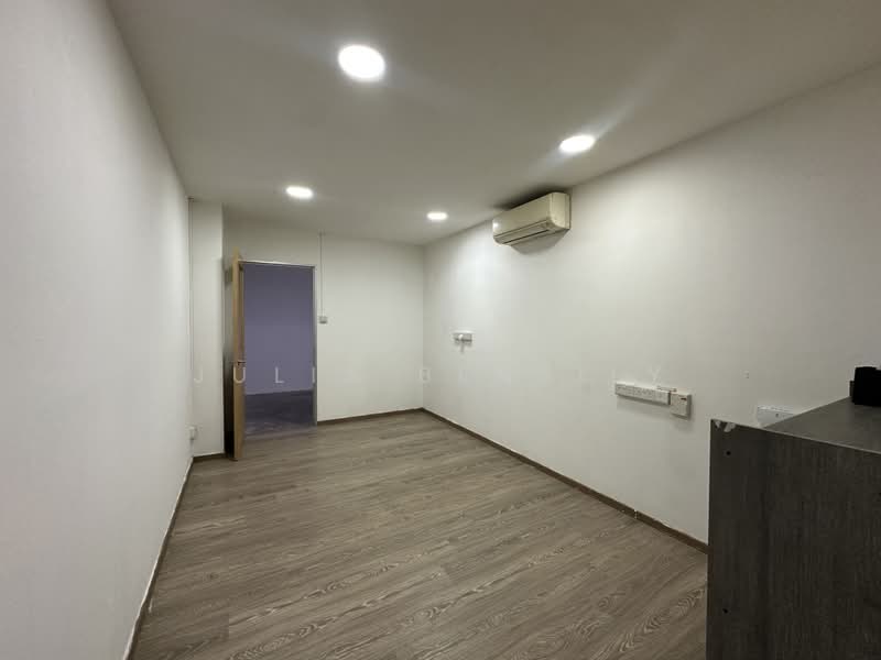 Primz Bizhub, 21 Woodlands Close singapore, 947 sqft, Light Industrial (B1) For Sale, by Julia Bensily, 500244042 - Interior - CommercialGuru.com.sg