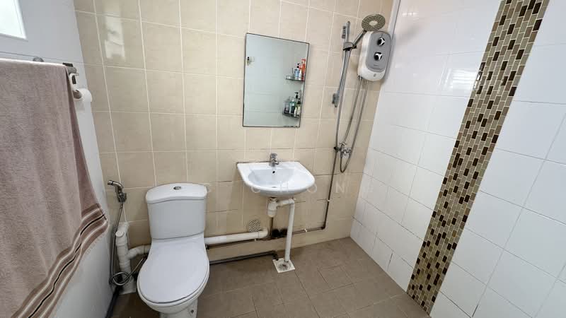489 Jurong West Avenue 1, 489 Jurong West Avenue 1, 2 Bedrooms, 785 sqft, HDB Flat For Sale, by KC Chong, 500244050 - PropertyGuru.com.sg