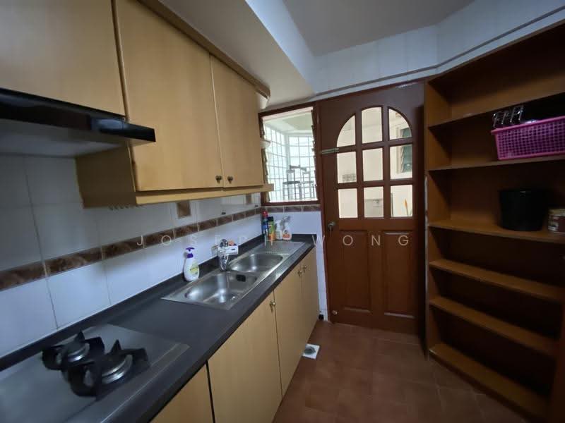 Melville Park, 24 Simei Street 1, 3 Bedrooms, 1,044 sqft, Apartment For Rent, by Joseph Wong, 500244055 - Kitchen - PropertyGuru.com.sg