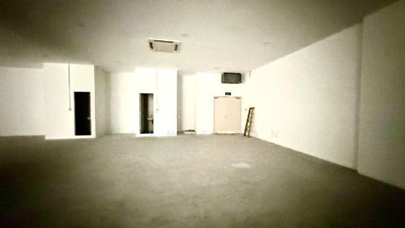 Hersing Kitchen @ Tampines, 21 21, Pasir Ris / Tampines, 1,657 sqft, Factory / Workshop (B2) For Rent, by Glynis Tan, 500244059 - CommercialGuru.com.sg