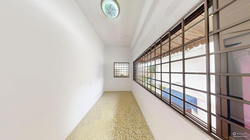 2-storey Original Charm Semi-D Near Serangoon MRT, Nex, Maris Stella & PLMGS, Freehold Semi-D Near Serangoon MRT, Nex & Maris Stella & PLMGS, Hougang / Punggol / Sengkang, 4 Bedrooms, 2,511 sqft, Semi-Detached House For Sale, by William Hong, 500244061 - Interior - PropertyGuru.com.sg