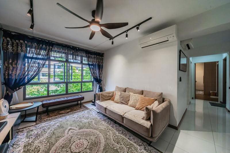 623A Tampines Avenue 12, 623A Tampines Avenue 12, Pasir Ris / Tampines, 3 Bedrooms, 1,001 sqft, HDB Flat For Sale, by Johanna Chow, 500244078 - Living Room - PropertyGuru.com.sg