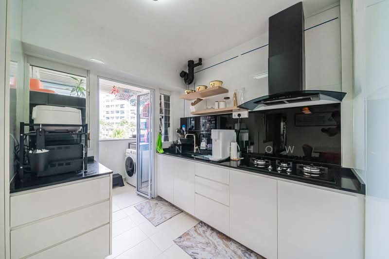 623A Tampines Avenue 12, 623A Tampines Avenue 12, Pasir Ris / Tampines, 3 Bedrooms, 1,001 sqft, HDB Flat For Sale, by Johanna Chow, 500244078 - Kitchen - PropertyGuru.com.sg