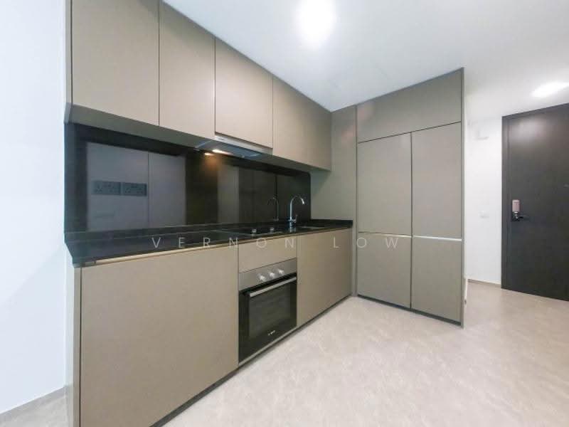 Park Colonial, 12 Woodleigh Lane, 2 Bedrooms, 603 sqft, Condominium For Rent, by Vernon Low, 500244082 - PropertyGuru.com.sg