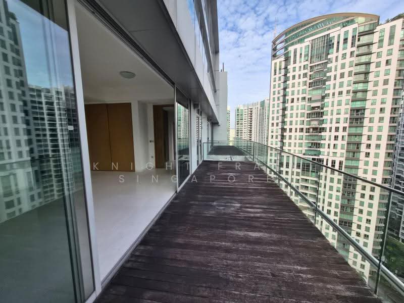 Newton Imperial, 24 Newton Road, 3 Bedrooms, 1,711 sqft, Apartment For Sale, by SHARON, 500244083 - Balcony - PropertyGuru.com.sg