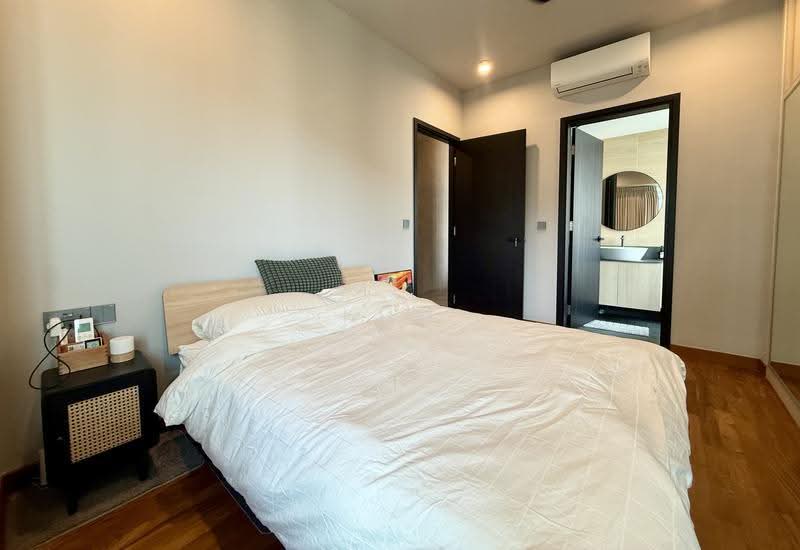 Woodsville 28, 28 Woodsville Close, Macpherson / Potong Pasir, 2 Bedrooms, 904 sqft, Condominium For Sale, by Kum Soon, 500244093 - Bedroom - PropertyGuru.com.sg