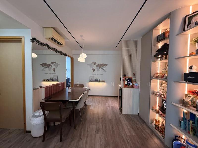 Esparina Residences, 121 Compassvale Bow, Hougang / Punggol / Sengkang, 2 Bedrooms, 829 sqft, Condominium For Sale, by Sebastian Koh, 500244107 - Dining Room - PropertyGuru.com.sg