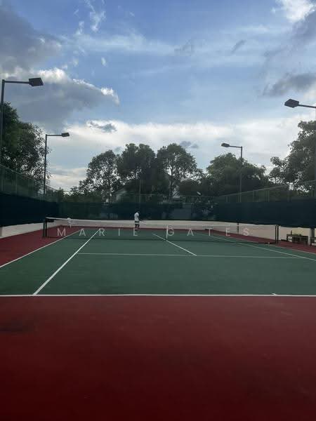 Villa Marina, 21 Jalan Sempadan, East Coast / Marine Parade, 5 Bedrooms, 2,024 sqft, Condominium For Sale, by Marie Gates, 500244110 - Tennis court - PropertyGuru.com.sg