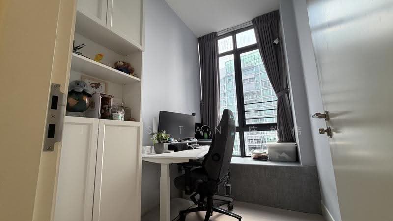 VIVA, 2 Suffolk Walk, Newton / Novena, 2 Bedrooms, 1,044 sqft, Condominium For Sale, by Javis Tan 陈松伟, 500244112 - Study - PropertyGuru.com.sg