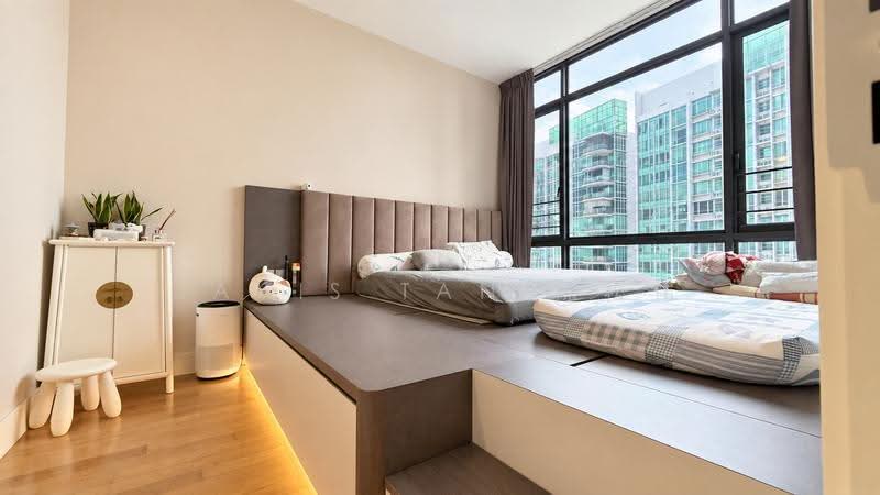 VIVA, 2 Suffolk Walk, Newton / Novena, 2 Bedrooms, 1,044 sqft, Condominium For Sale, by Javis Tan 陈松伟, 500244112 - Bedroom - PropertyGuru.com.sg