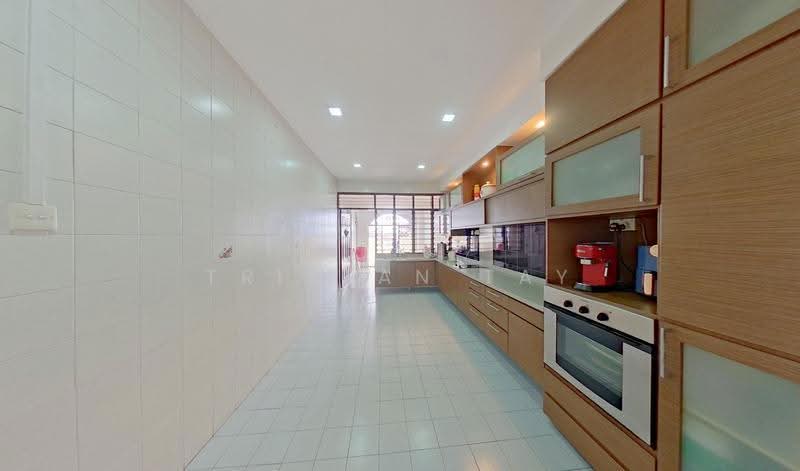 Ah Soo Garden, Lorong Ah Soo, 6 Bedrooms, 3,500 sqft, Semi-Detached House For Sale, by Tristan Tay, 500244117 - Kitchen - PropertyGuru.com.sg