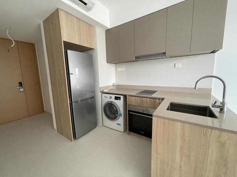 Twin VEW, 93 West Coast Vale, 2 Bedrooms, 710 sqft, Condominium For Sale, by Kelvin Lim, 500244144 - Kitchen - PropertyGuru.com.sg