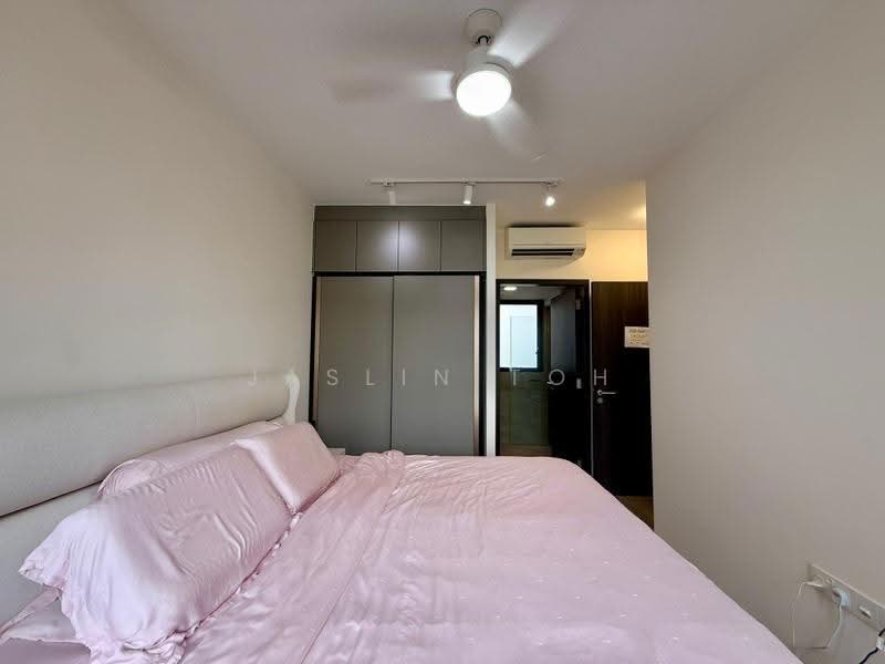 Riverfront Residences, 49 Hougang Avenue 7, 3 Bedrooms, 1,066 sqft, Condominium For Sale, by Jaslin Toh, 500244176 - PropertyGuru.com.sg