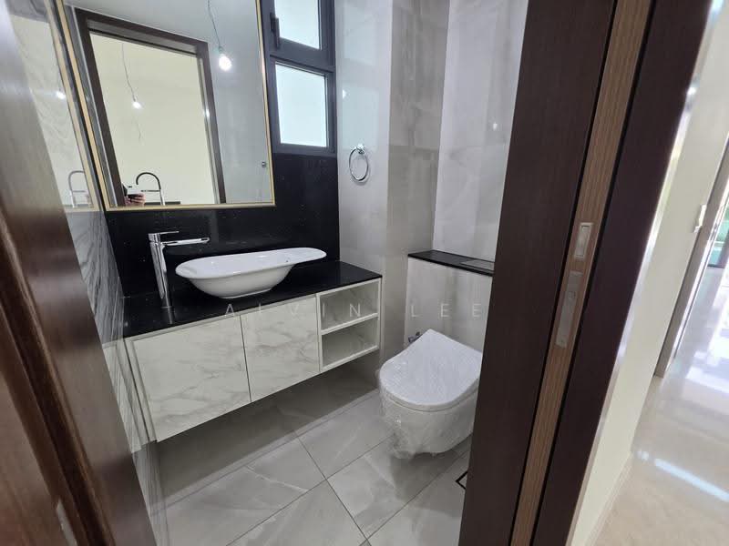 JIA LANDED Final Release Units - FREEHOLD Brand New strata landed homes from just $5.30M!, Seletar / Yio Chu Kang, 5 Bedrooms, 4,058 sqft, Cluster House For Sale, by Alvin Lee, 500244188 - Bathroom - PropertyGuru.com.sg