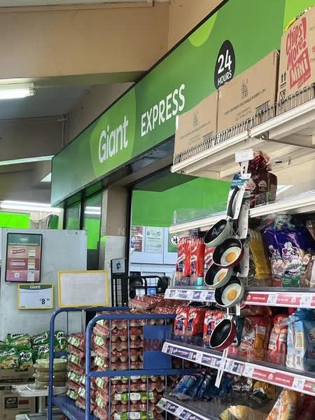 405 Admiralty Link, 405 Admiralty Link, Sembawang / Yishun, 3 Bedrooms, 926 sqft, HDB Flat For Sale, by Leena Tham, 500244203 - Giant Supermarket - PropertyGuru.com.sg