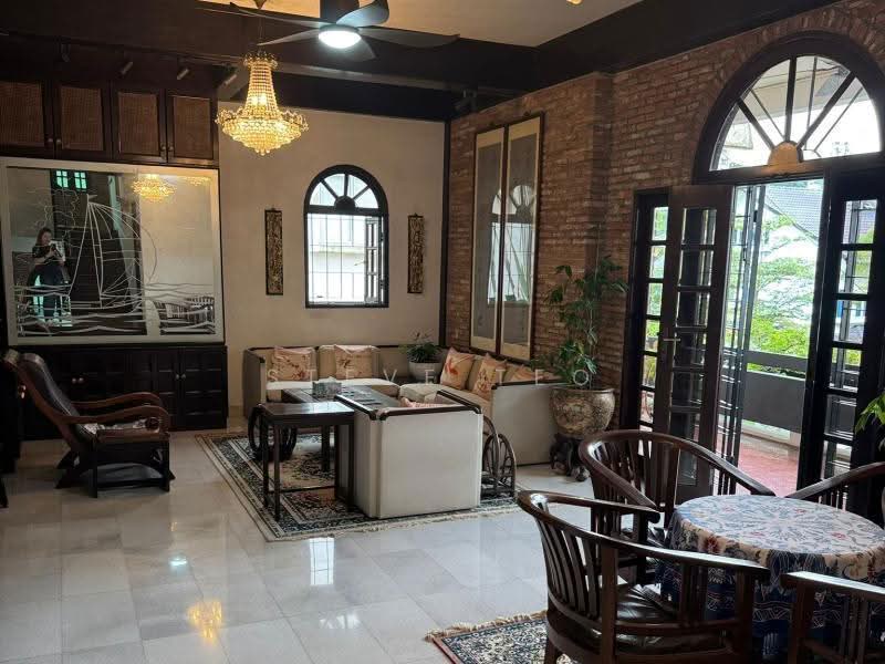 Greenbank Park, Clementi Park / Upper Bukit Timah, 6 Bedrooms, 5,000 sqft, Bungalow House For Sale, by Steve Teo, 500244204 - Living Room - PropertyGuru.com.sg
