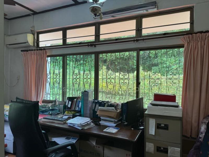 Greenbank Park, Clementi Park / Upper Bukit Timah, 6 Bedrooms, 5,000 sqft, Bungalow House For Sale, by Steve Teo, 500244204 - Study - PropertyGuru.com.sg
