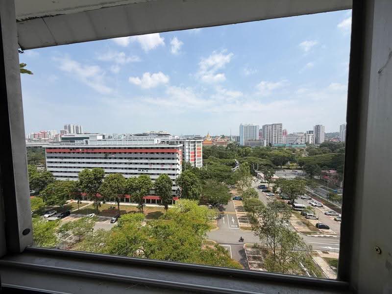 225 Ang Mo Kio Avenue 1, 225 Ang Mo Kio Avenue 1, 2 Bedrooms, 883 sqft, HDB Flat For Rent, by Eileen Au, 500244213 - Exterior - PropertyGuru.com.sg