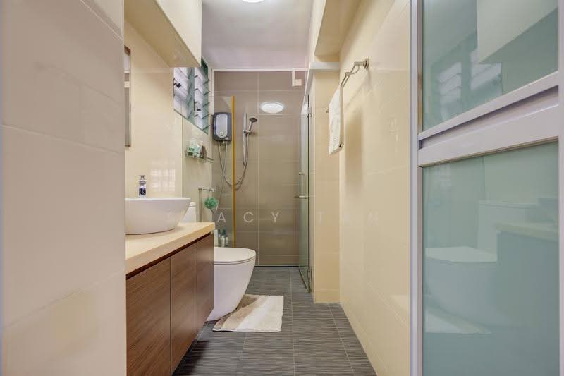 464 Choa Chu Kang Avenue 4, 464 Choa Chu Kang Avenue 4, Dairy Farm / Bukit Panjang / Choa Chu Kang, 3 Bedrooms, 1,120 sqft, HDB Flat For Sale, by Stacy Tan, 500244217 - Bathroom - PropertyGuru.com.sg