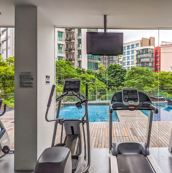 Espada, 48 Saint Thomas Walk, 1 Bedroom, 377 sqft, Condominium For Sale, by Homer Lau, 500244221 - Gym - PropertyGuru.com.sg