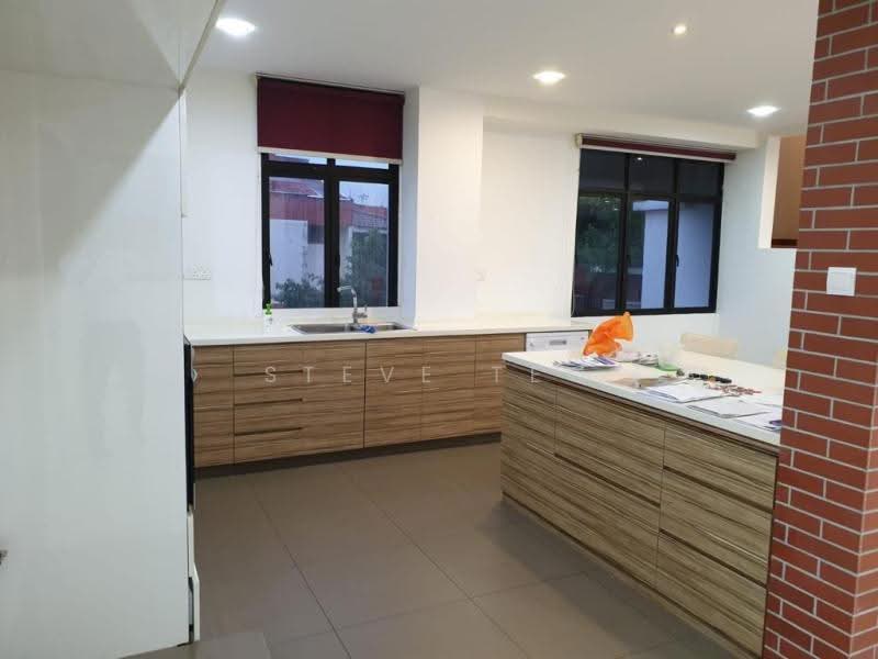 Phoenix Estate, Dairy Farm / Bukit Panjang / Choa Chu Kang, 5 Bedrooms, 5,000 sqft, Bungalow House For Sale, by Steve Teo, 500244222 - Kitchen - PropertyGuru.com.sg