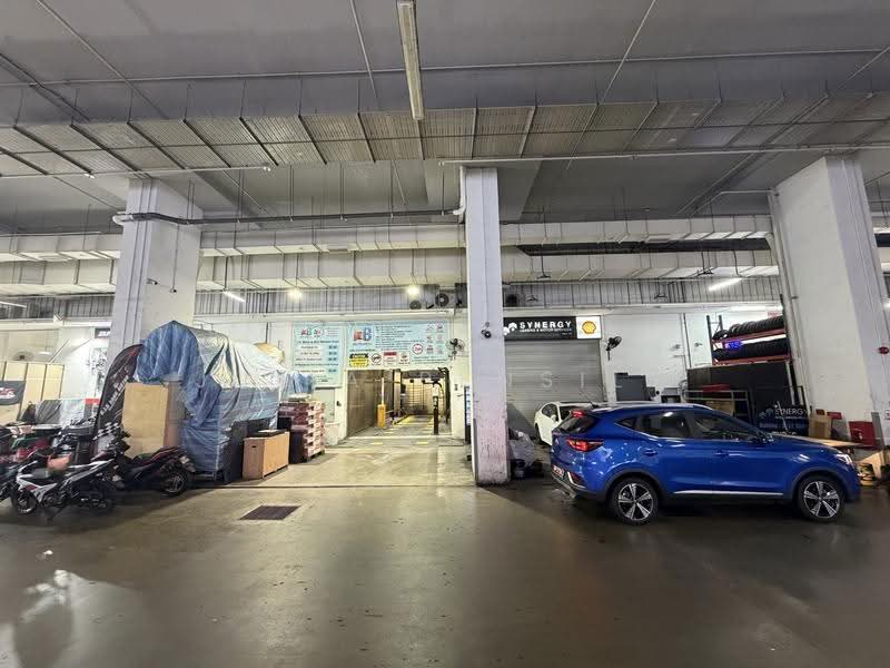E9 Premium, 61 Woodlands Industrial Park E9, 2,450 sqft, Factory / Workshop (B2) For Sale, by Julia Bensily, 500244230 - CommercialGuru.com.sg