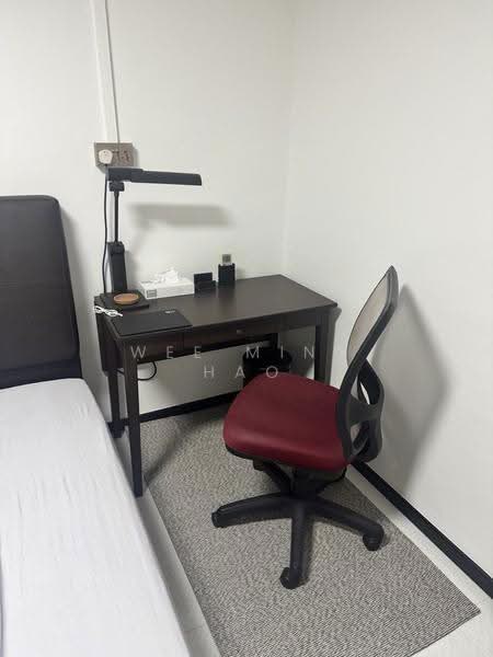 1 Bedok South Avenue 1, 1 Bedok South Avenue 1, 1 Bedroom, 120 sqft, HDB Flat For Rent, by Wee Ming Hao, 500244232 - Study - PropertyGuru.com.sg