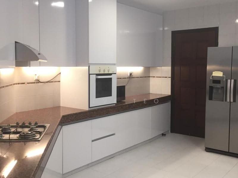Namly Estate, Tanglin / Holland / Bukit Timah, 5 Bedrooms, 9,750 sqft, Bungalow House For Sale, by Steve Teo, 500244233 - Kitchen - PropertyGuru.com.sg
