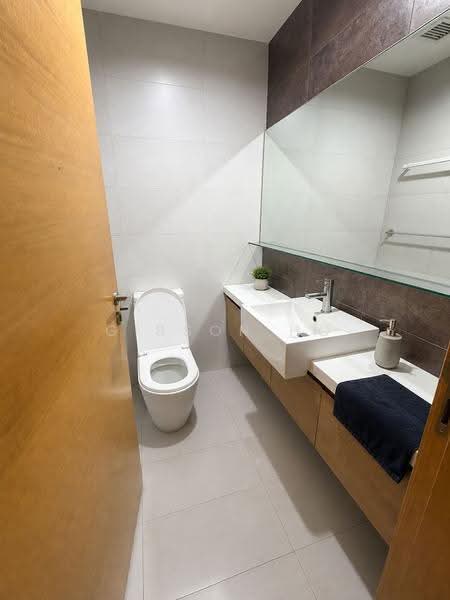 Centro Residences, 59 Ang Mo Kio Avenue 8, 2 Bedrooms, 872 sqft, Condominium For Rent, by Gibson Ho, 500244234 - Bathroom - PropertyGuru.com.sg