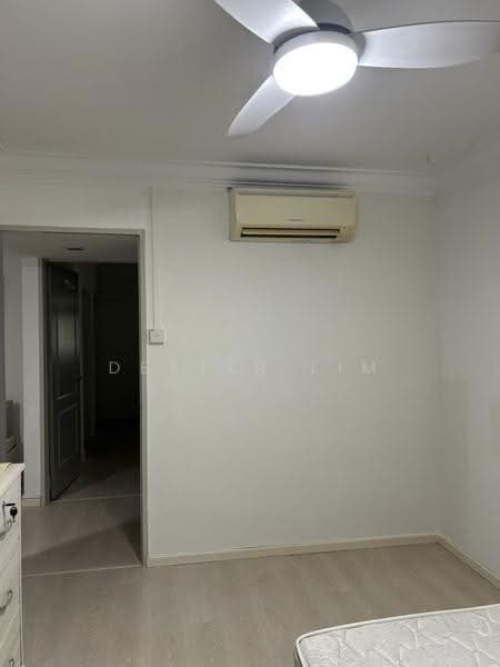 821 Woodlands Street 82, 821 Woodlands Street 82, 2 Bedrooms, 572 sqft, HDB Flat For Rent, by Dexter Lim, 500244236 - Bedroom - PropertyGuru.com.sg