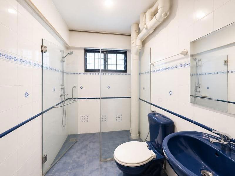 469B Admiralty Drive, 469B Admiralty Drive, Sembawang / Yishun, 5 Bedrooms, 1,475 sqft, HDB Flat For Sale, by Delvin Ong, 500244240 - Bathroom - PropertyGuru.com.sg