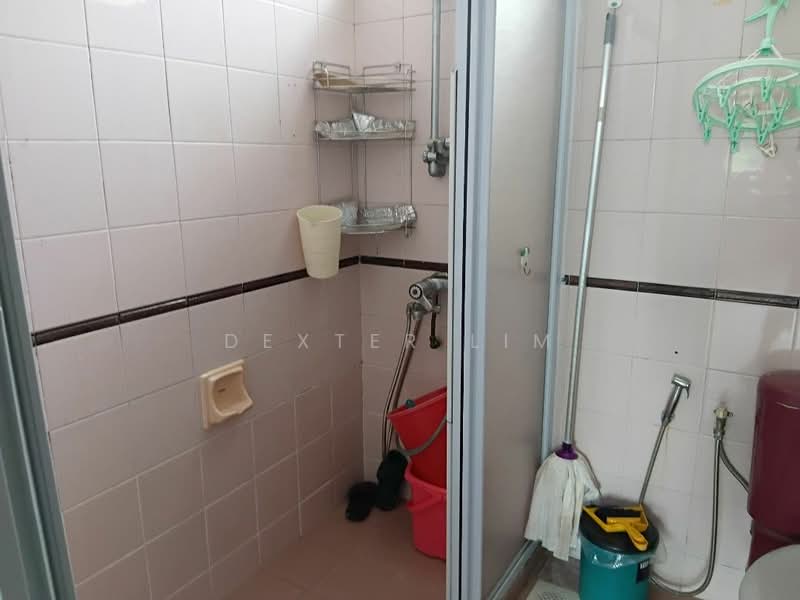 Avon Park, 1 Youngberg Terrace, Room Rental, 120 sqft, Condominium For Rent, by Dexter Lim, 500244241 - Bathroom - PropertyGuru.com.sg