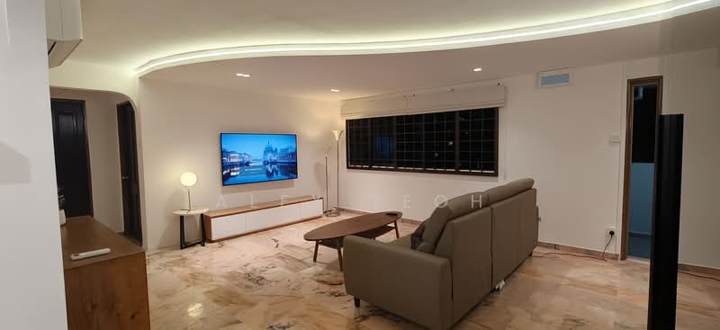 316 Bukit Batok Street 32, 316 Bukit Batok Street 32, 2 Bedrooms, 1,001 sqft, HDB Flat For Rent, by Alex Teoh, 500244242 - Living Room - PropertyGuru.com.sg