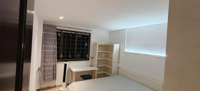 316 Bukit Batok Street 32, 316 Bukit Batok Street 32, 2 Bedrooms, 1,001 sqft, HDB Flat For Rent, by Alex Teoh, 500244242 - Bedroom - PropertyGuru.com.sg