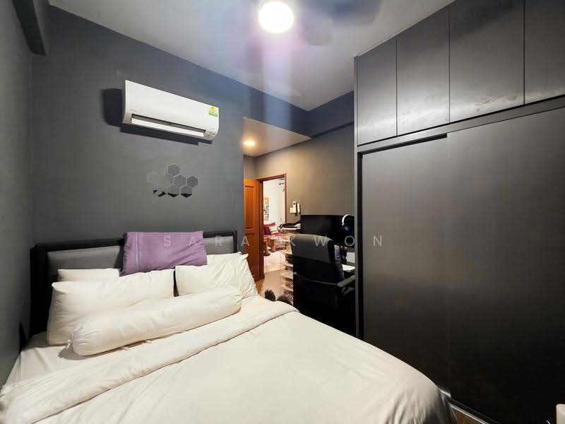 Changi Green, 712 Upper Changi Road East, Bedok / Upper East Coast, 3 Bedrooms, 1,216 sqft, Condominium For Rent, by Sara Kwon, 500244245 - Bedroom - PropertyGuru.com.sg