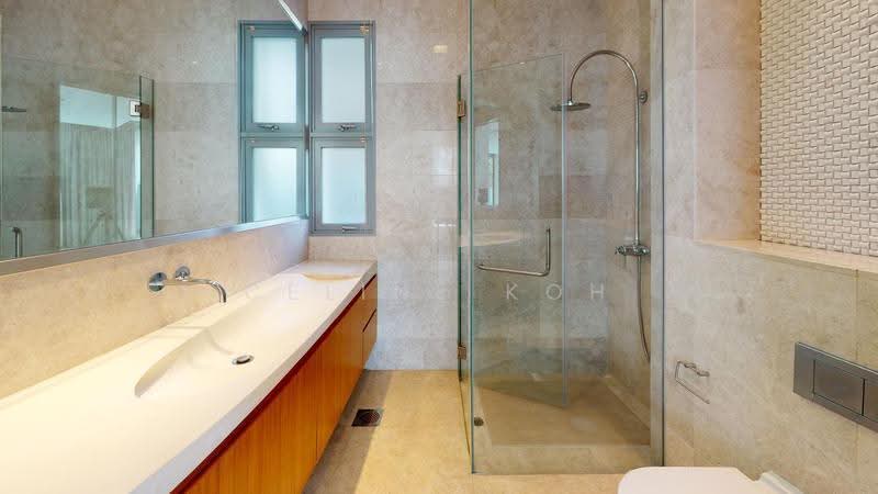 46 One Tree Hill, Singapore 248697, 46 One Tree Hill, Singapore 248697, Orchard / River Valley, 7 Bedrooms, 6,780 sqft, Bungalow House For Rent, by Celine Koh, 500244256 - Bathroom - PropertyGuru.com.sg